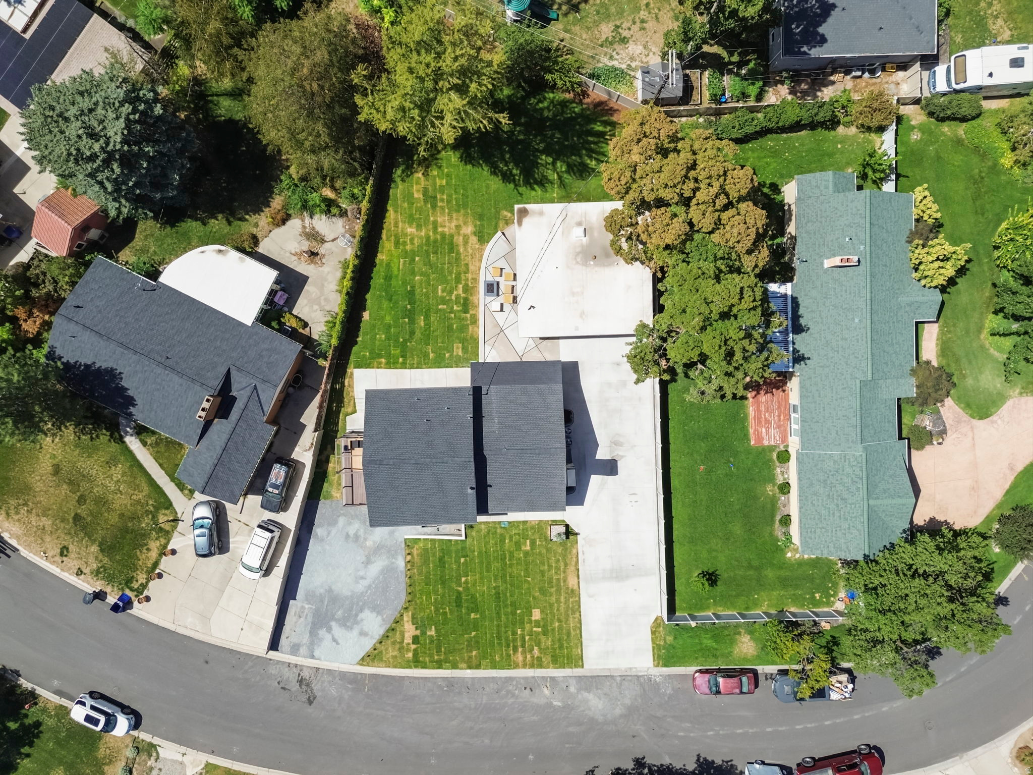 main property photo 39