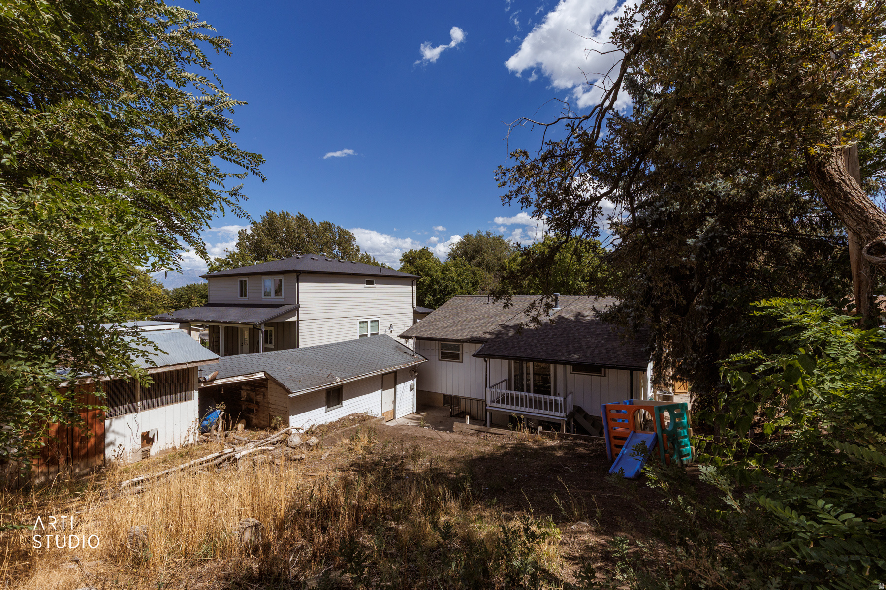 main property photo 22