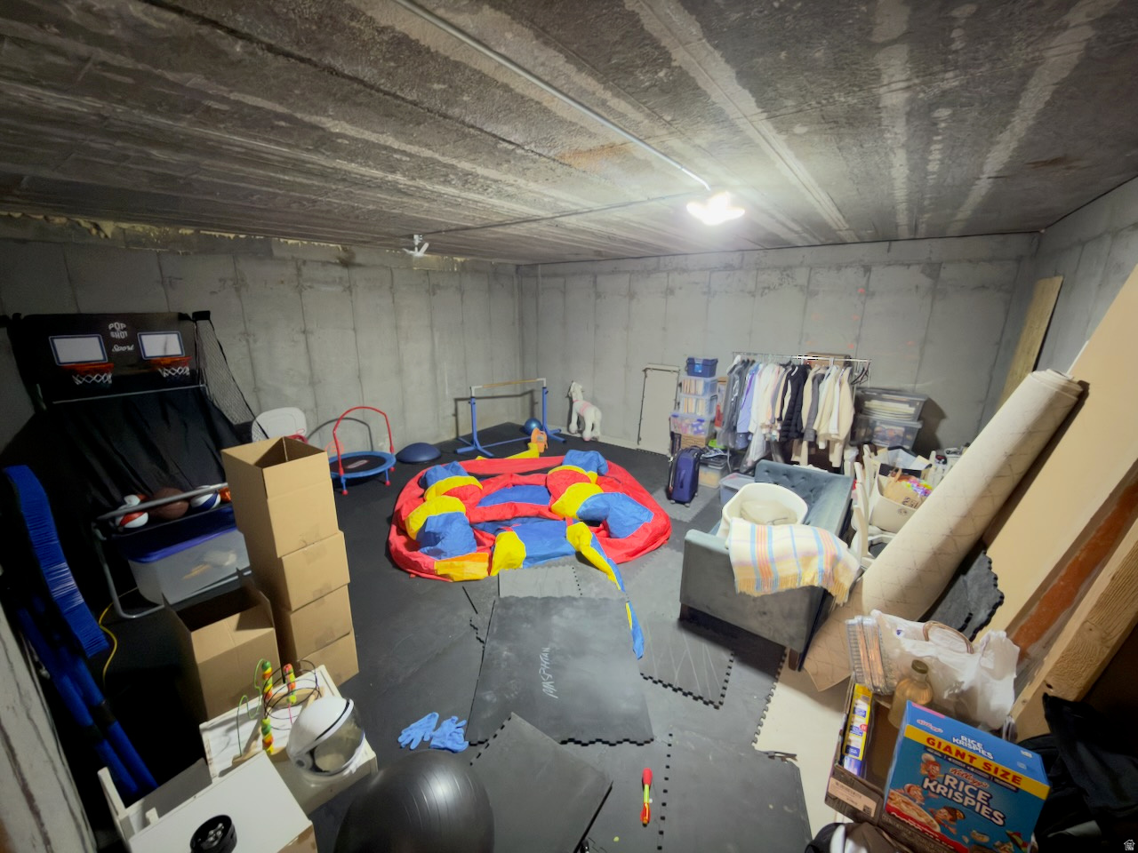 main property photo 35