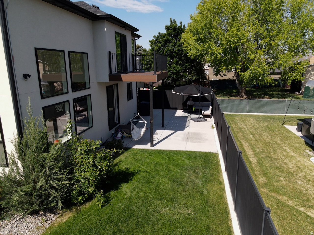 main property photo 47