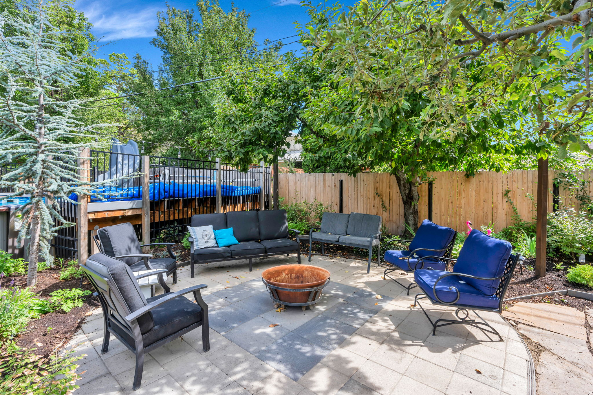 main property photo 44
