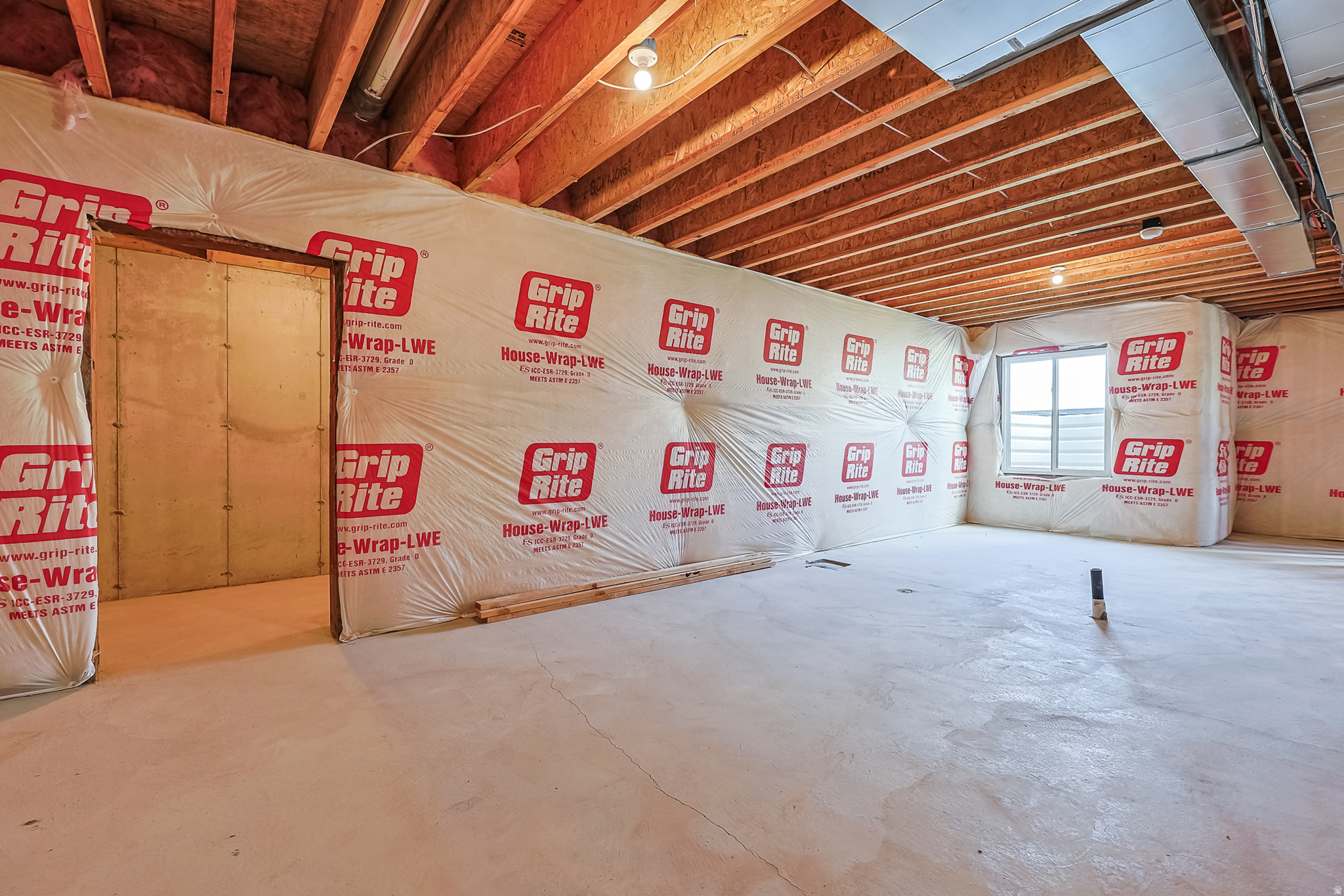 main property photo 60