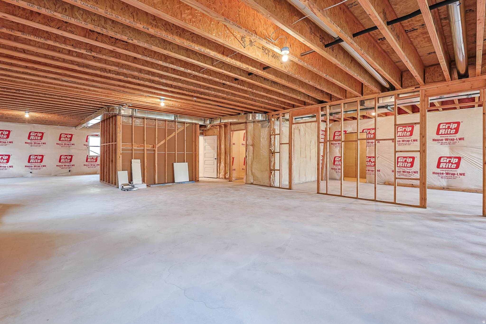 main property photo 64