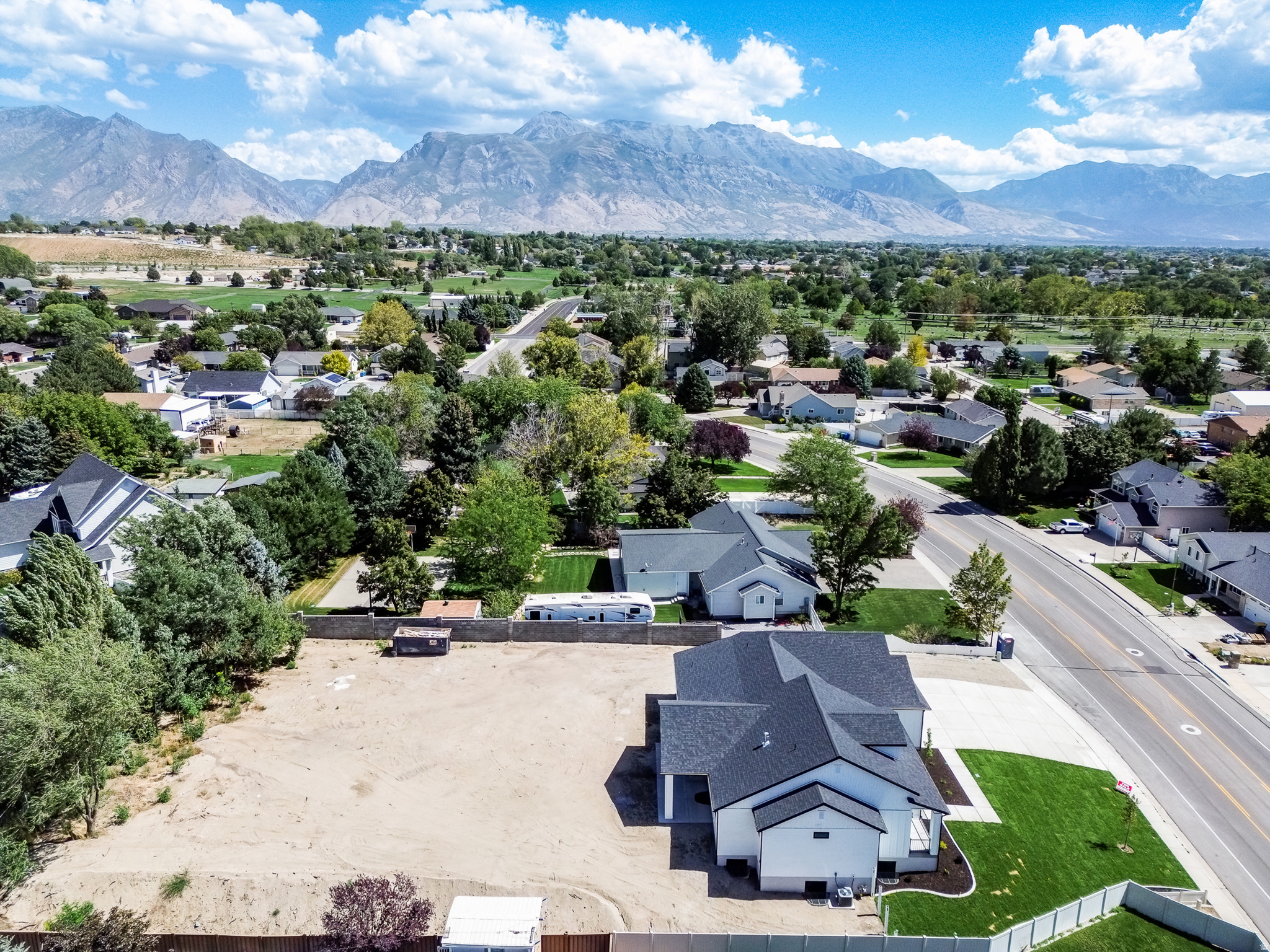 main property photo 65