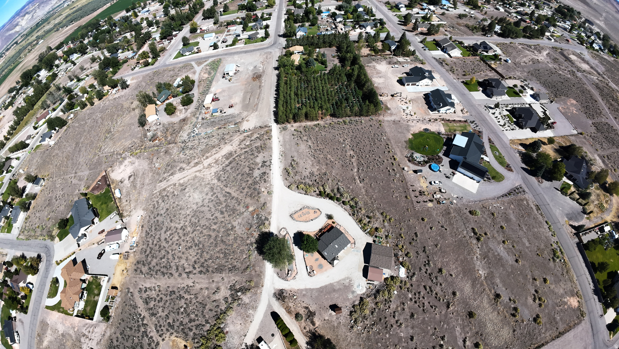 main property photo 44