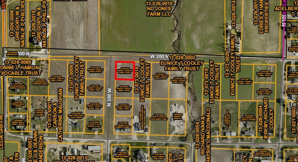 main property photo 8