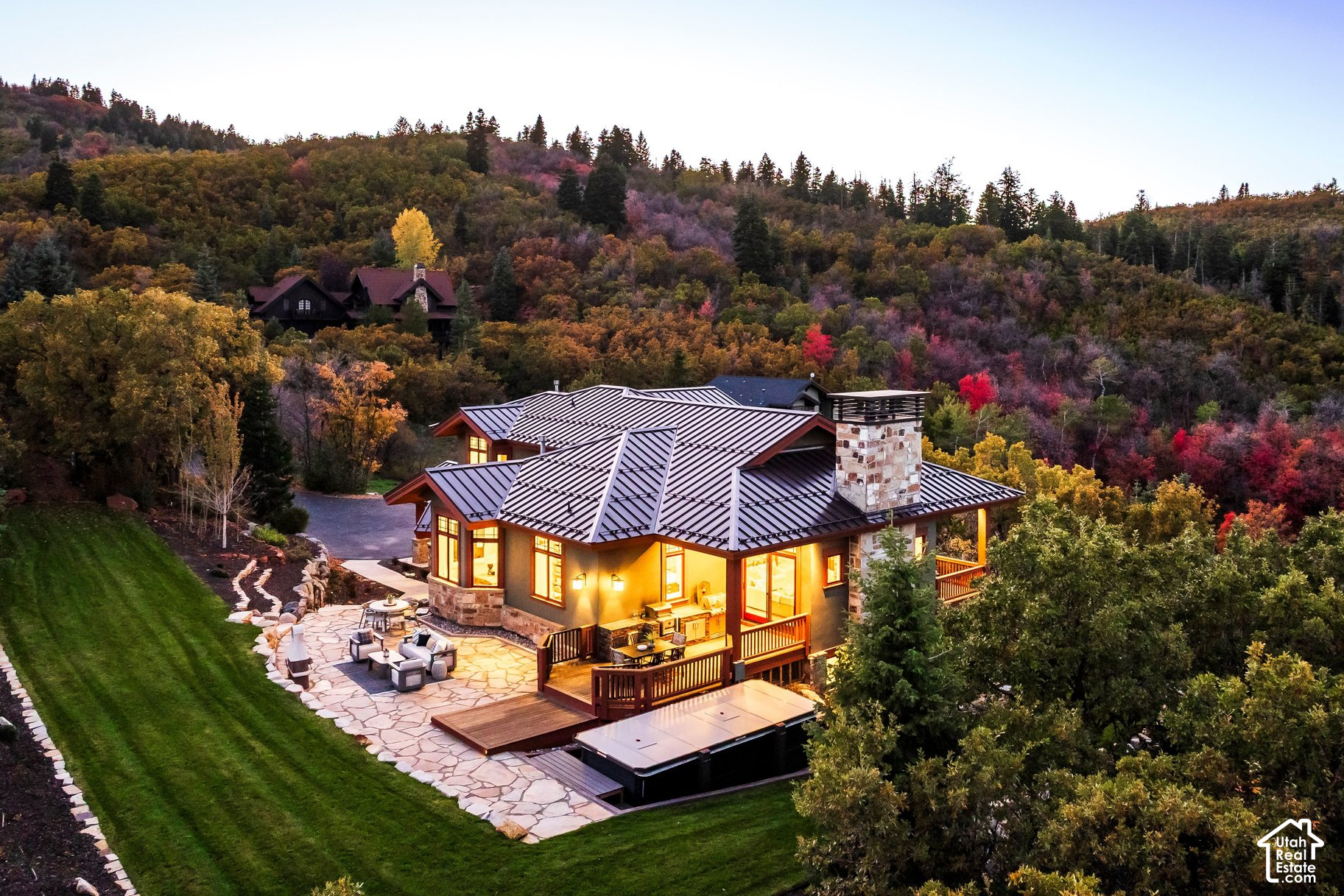 main property photo 36