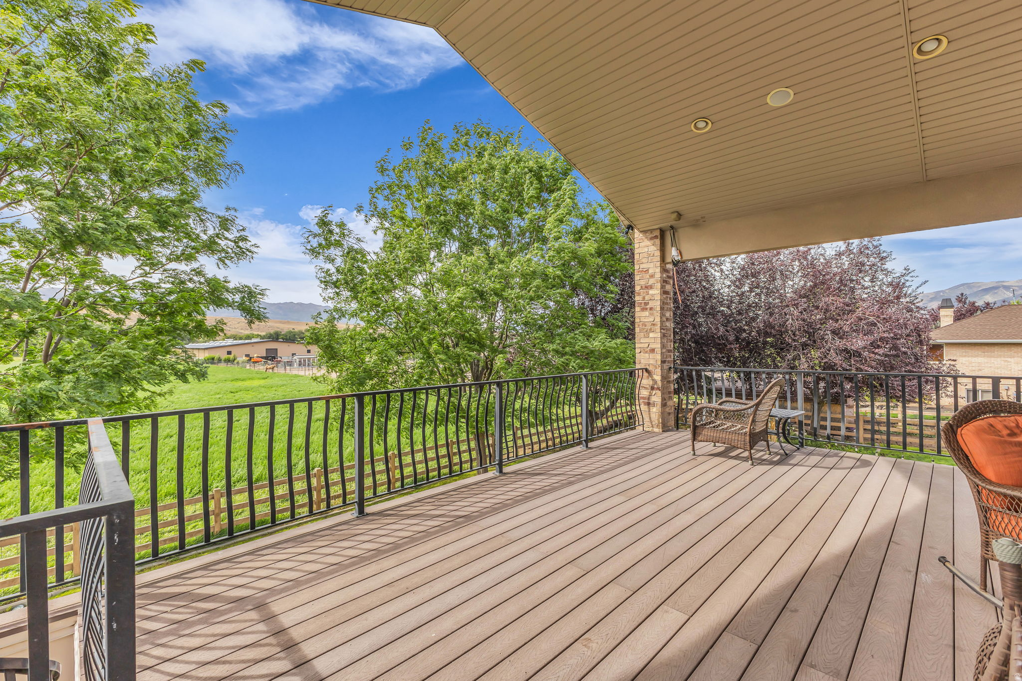 main property photo 49