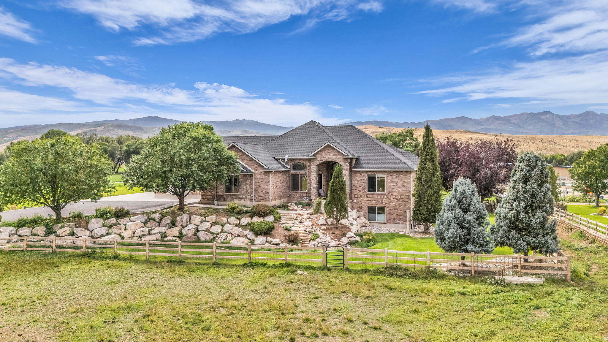 main property photo 54