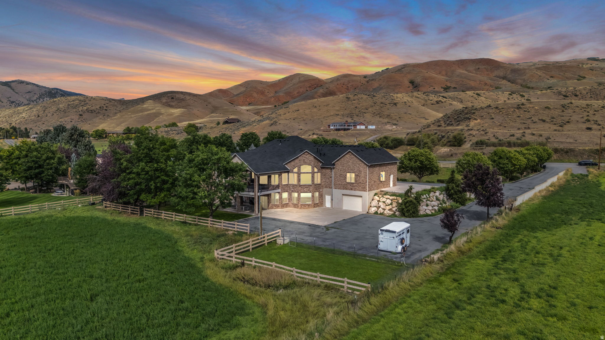 main property photo 59