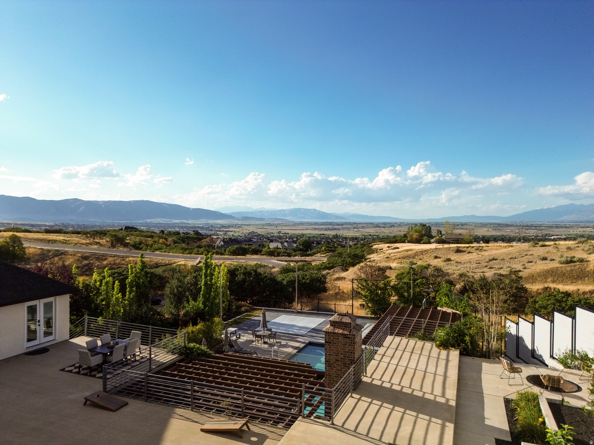 main property photo 91