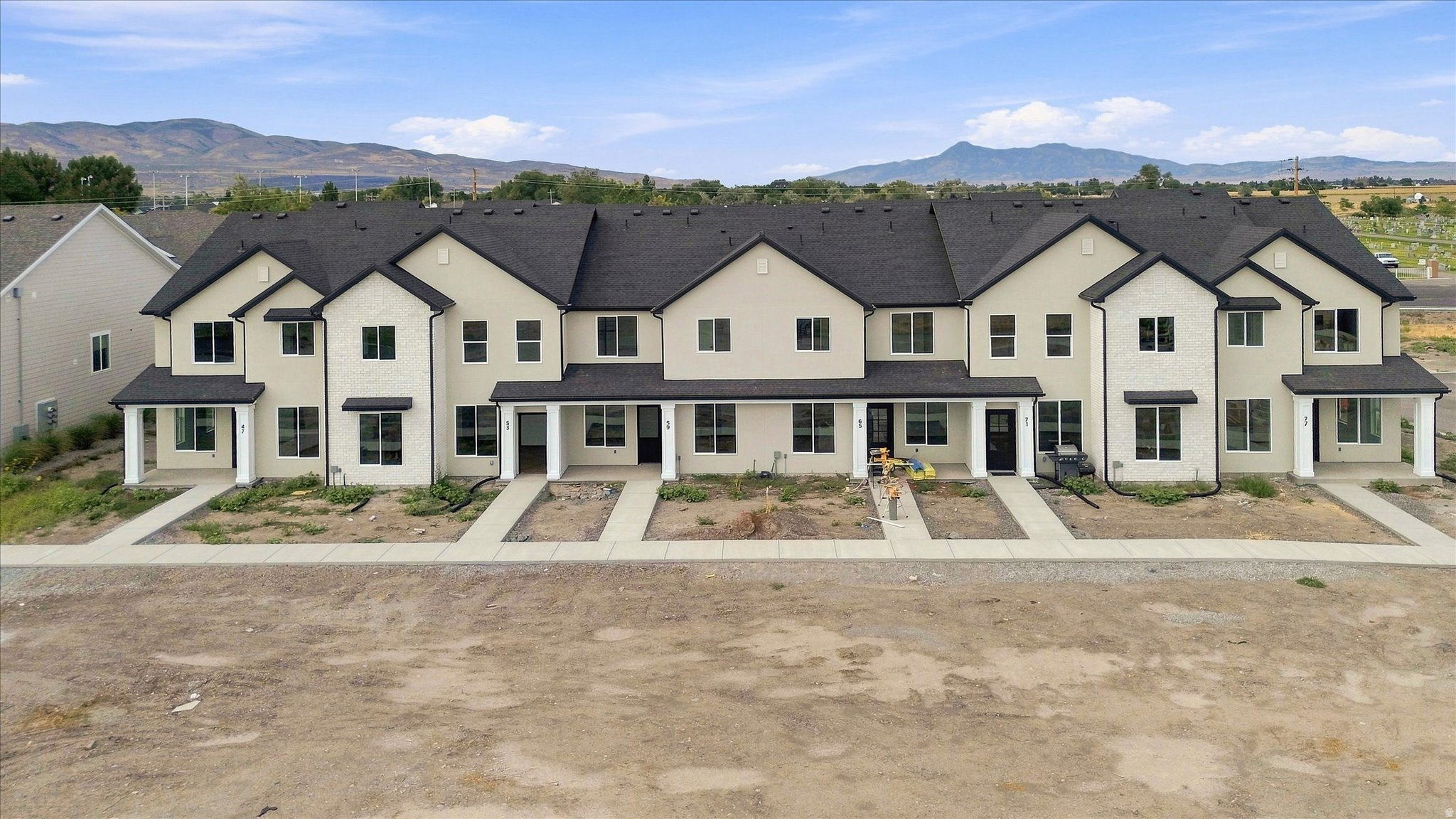 main property photo 60
