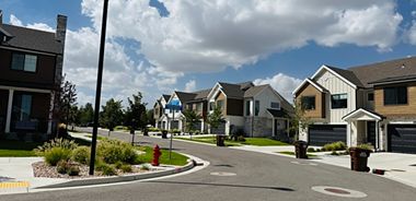 image of property with 4 Bed | 4 Bath | 2,212 Sqft