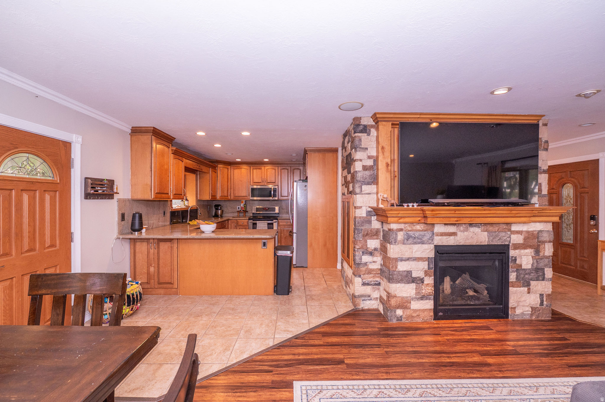 main property photo 8