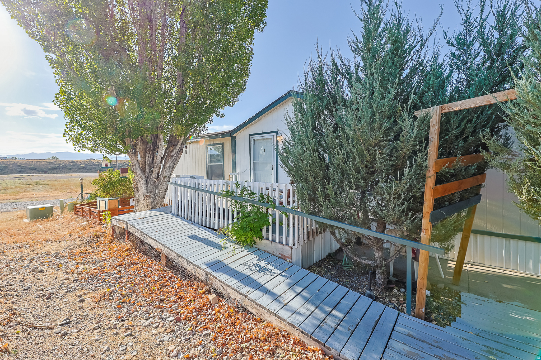 main property photo 27