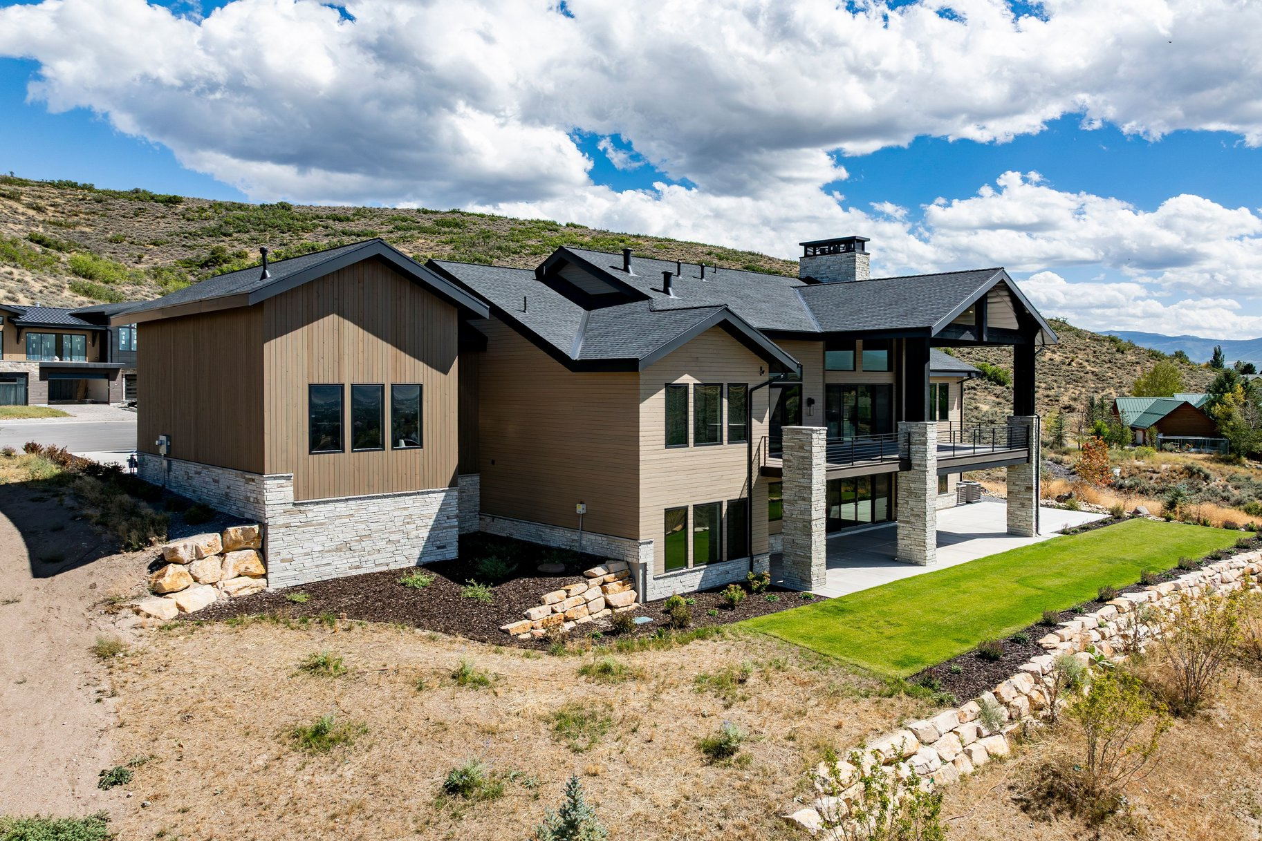 main property photo 84