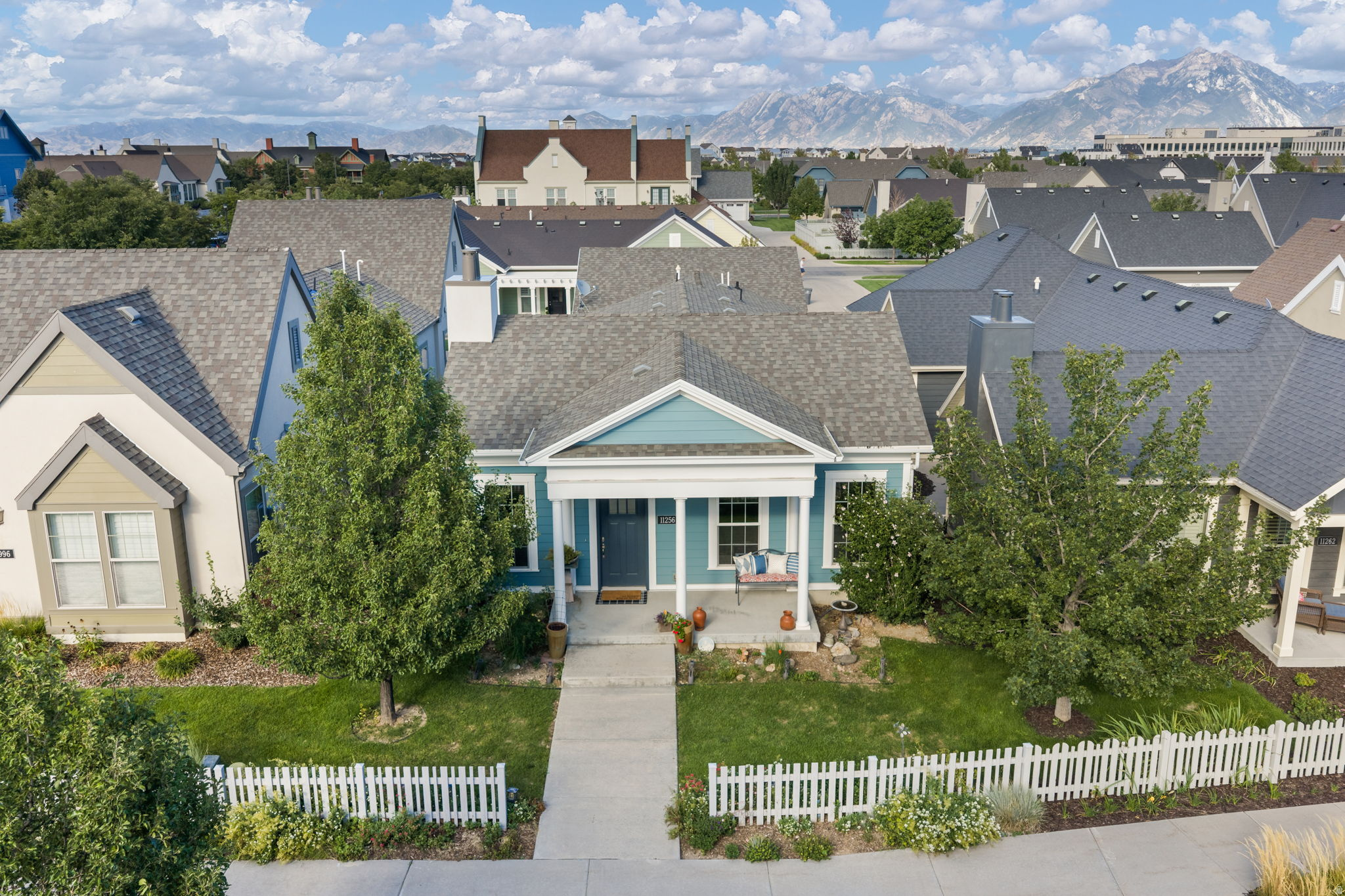 main property photo 23