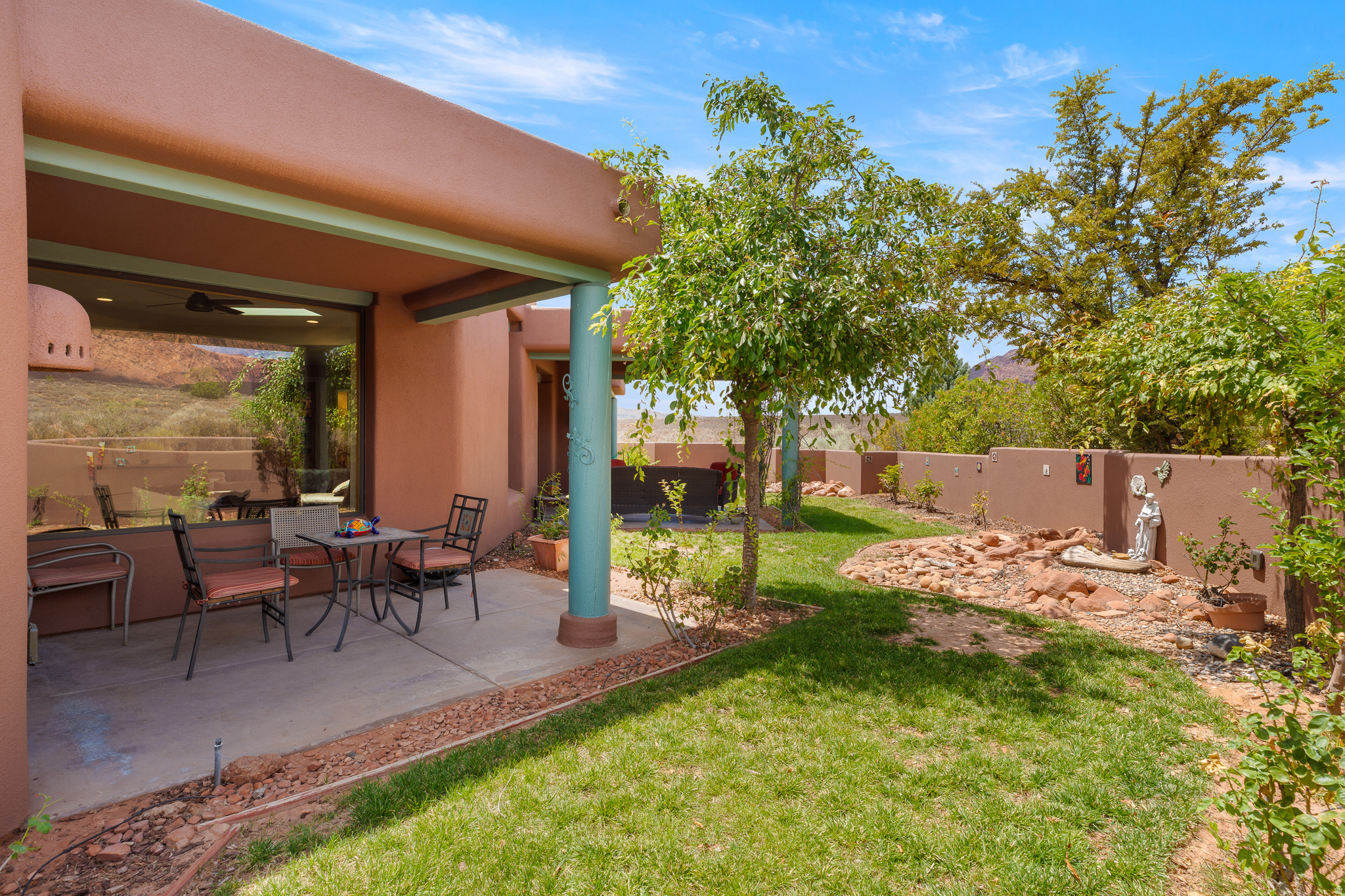 main property photo 27