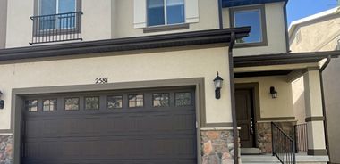 image of property with 3 Bed | 3 Bath | 2,407 Sqft