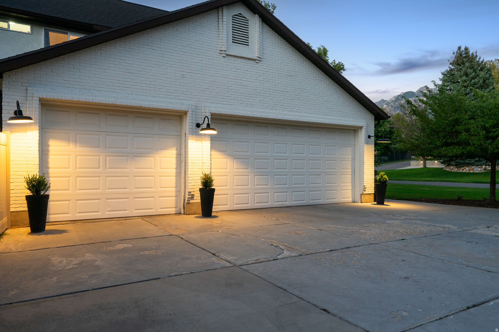 main property photo 71