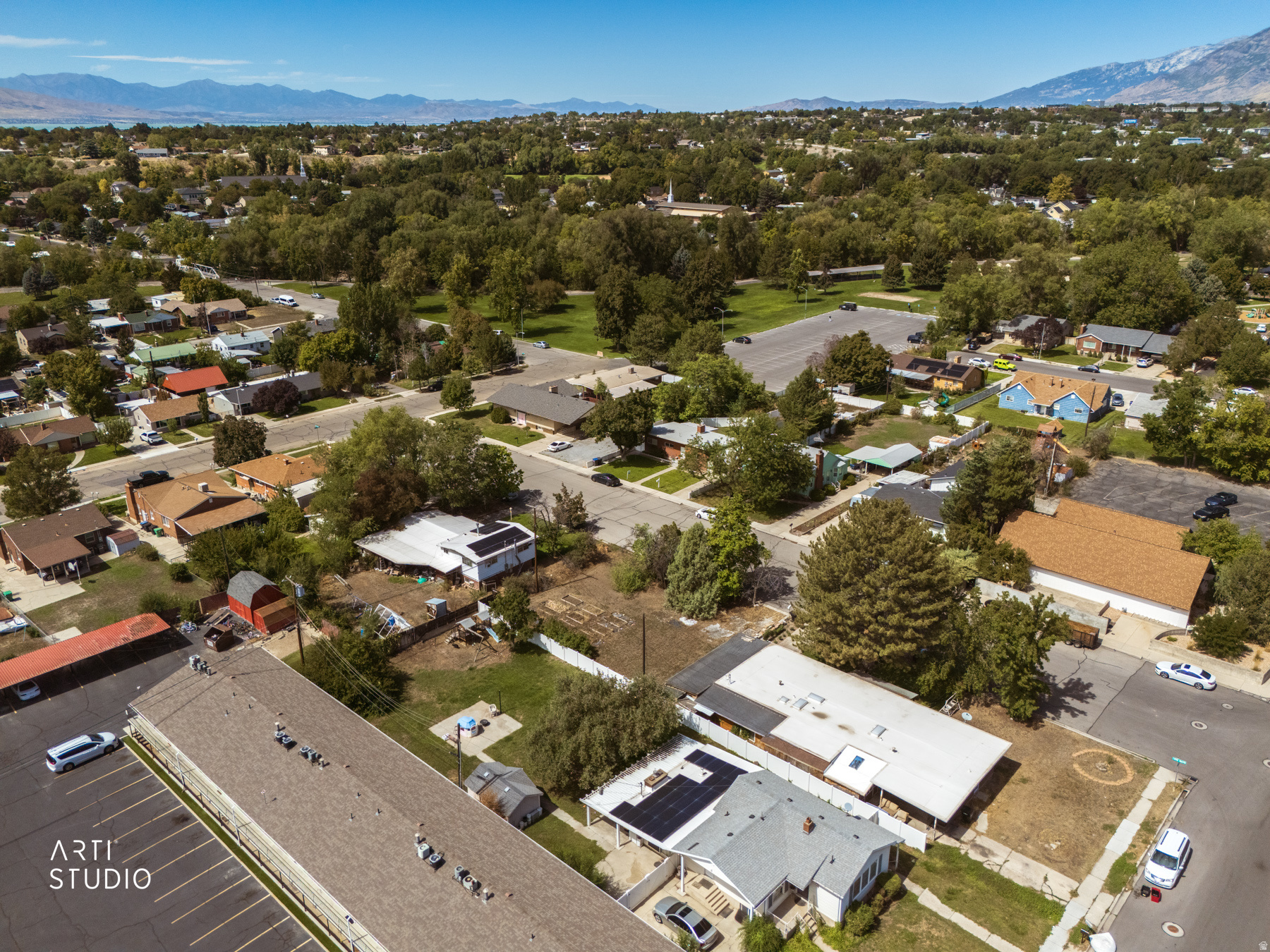main property photo 18