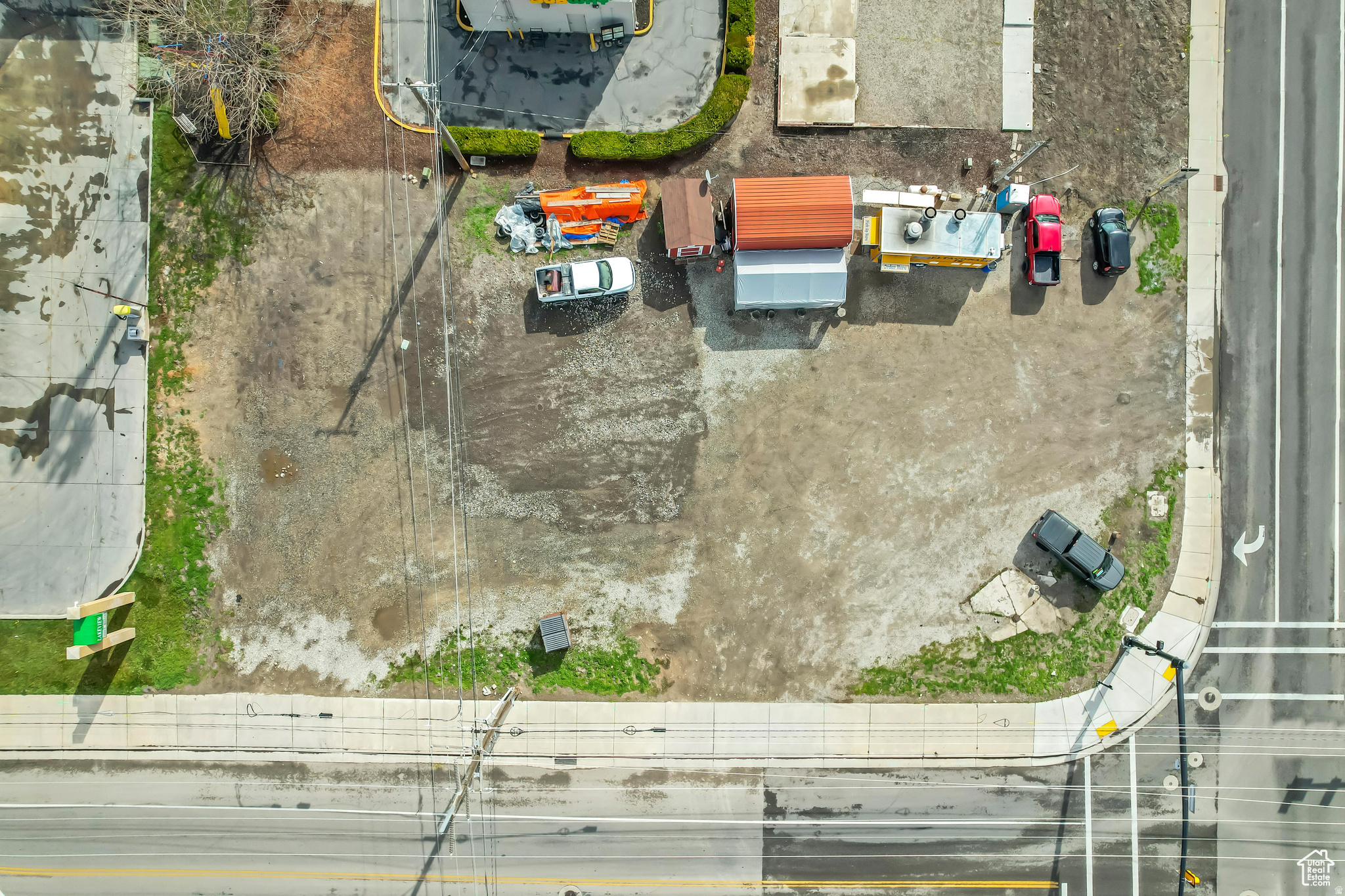 main property photo 15