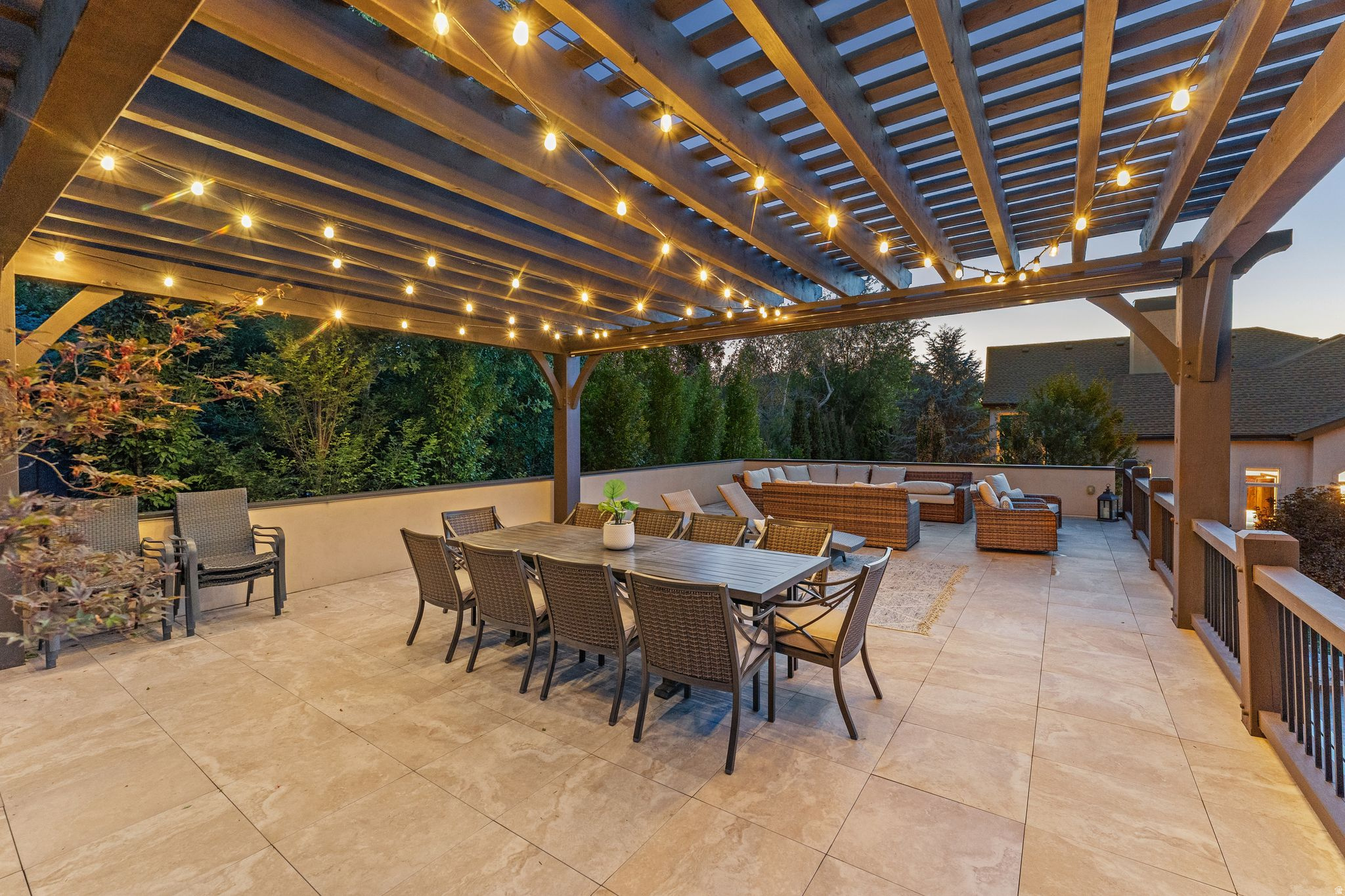 main property photo 75