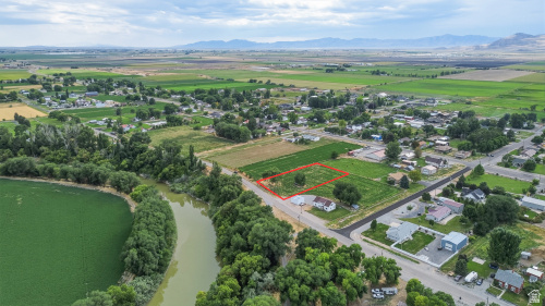 main property photo 21