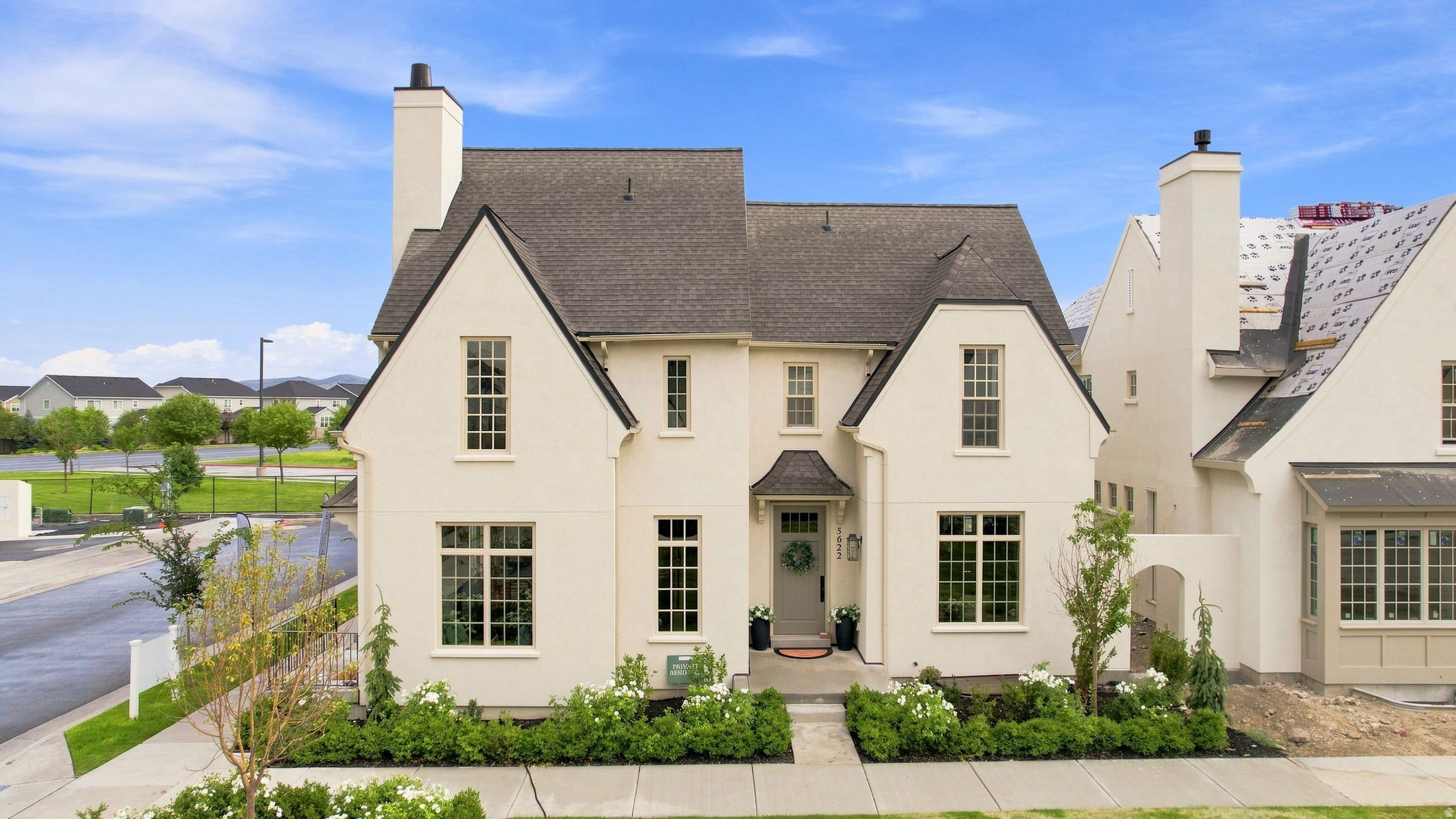 main property photo 19