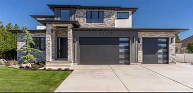 image of property with 8 Bed | 6 Bath | 7,678 Sqft