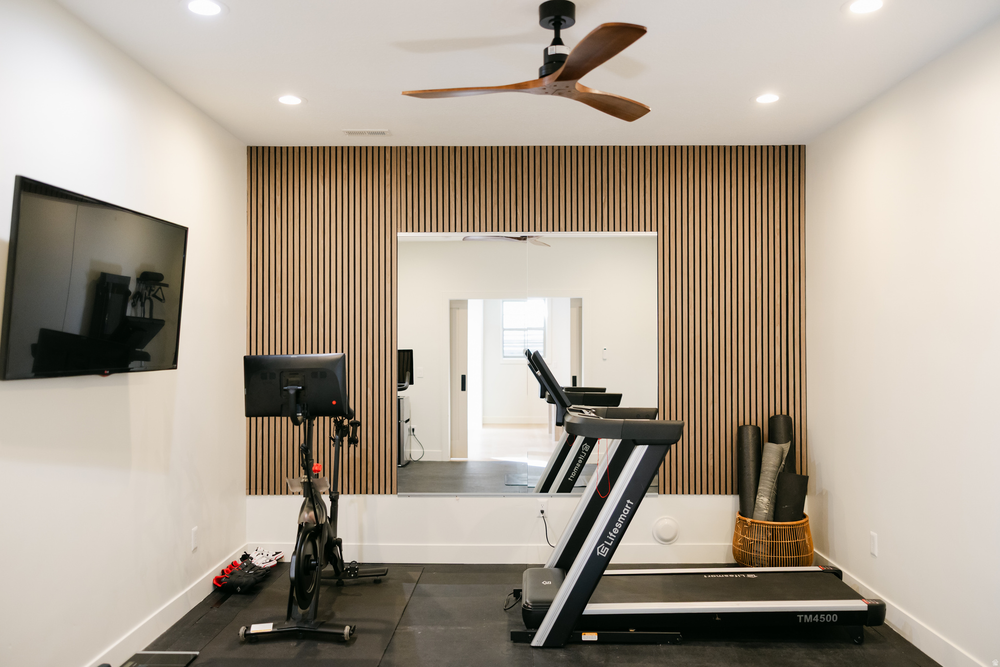 main property photo 67