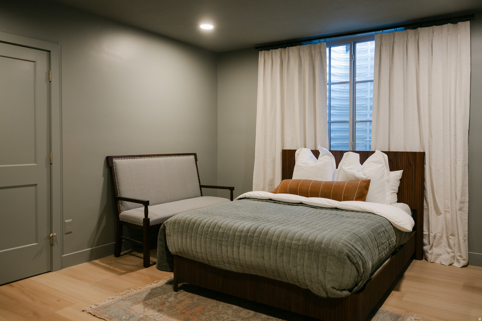 main property photo 74