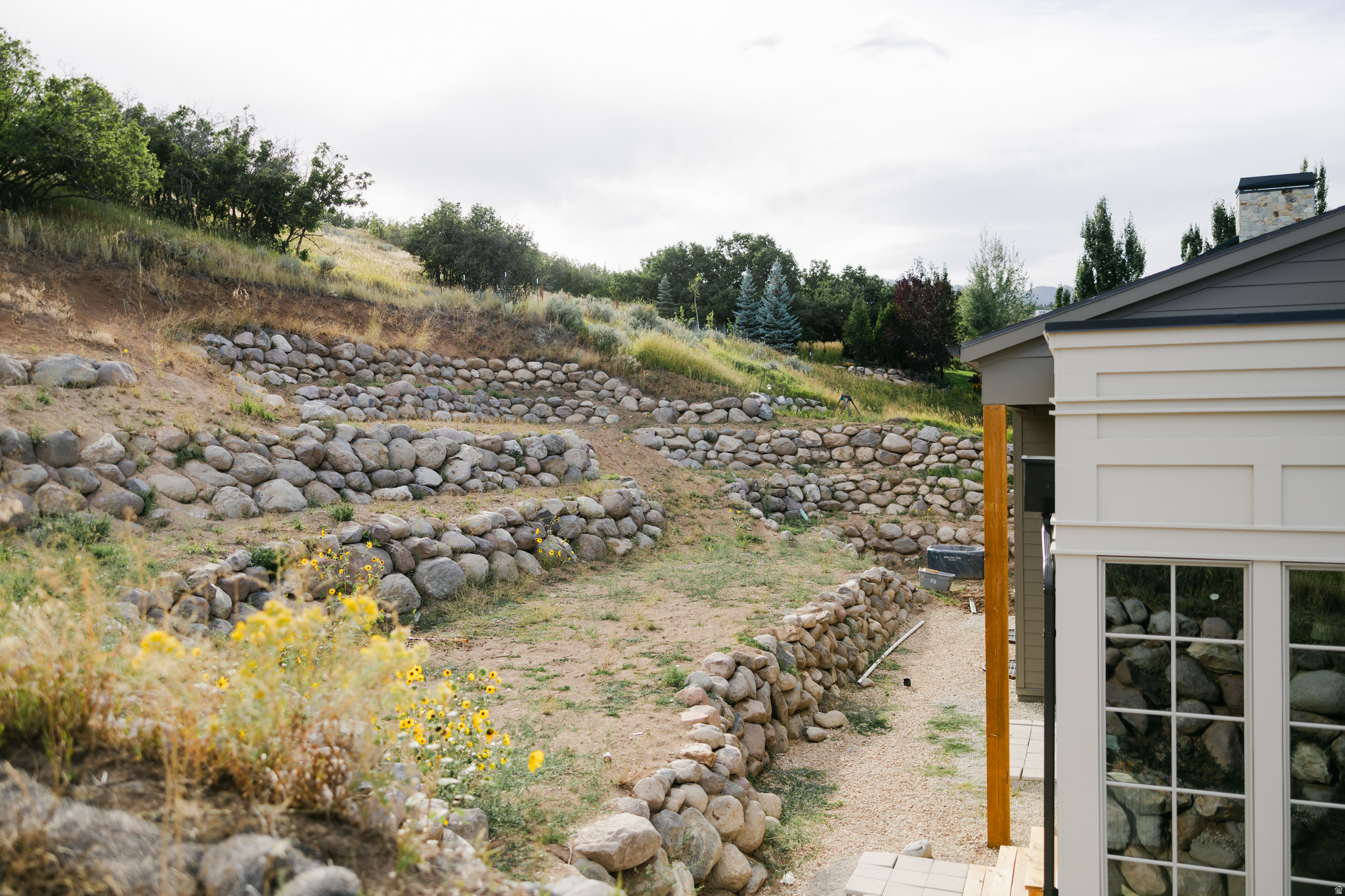 main property photo 77