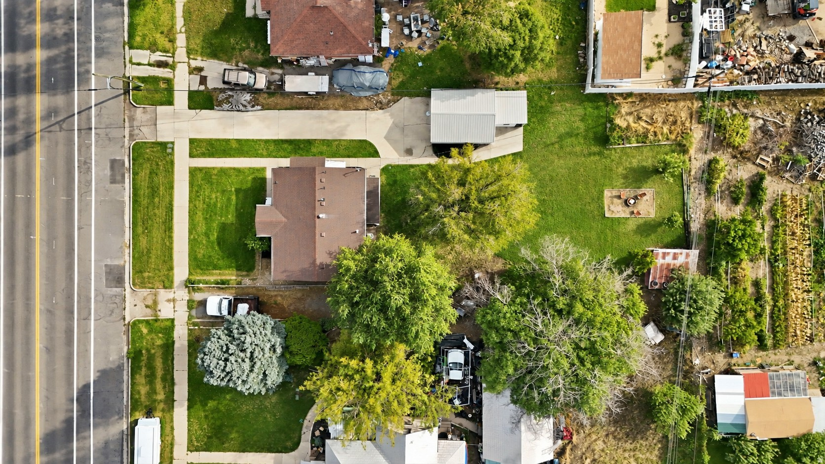 main property photo 29