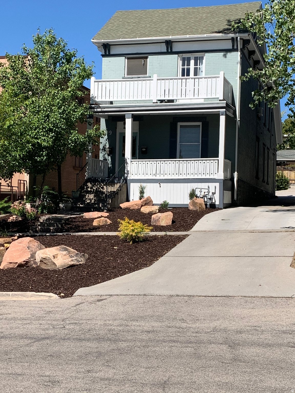 main property photo 11