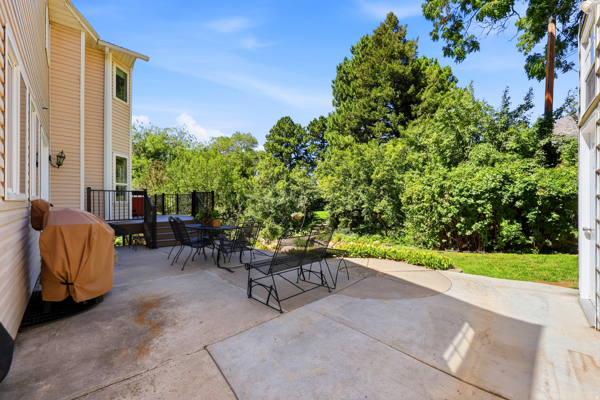 main property photo 43