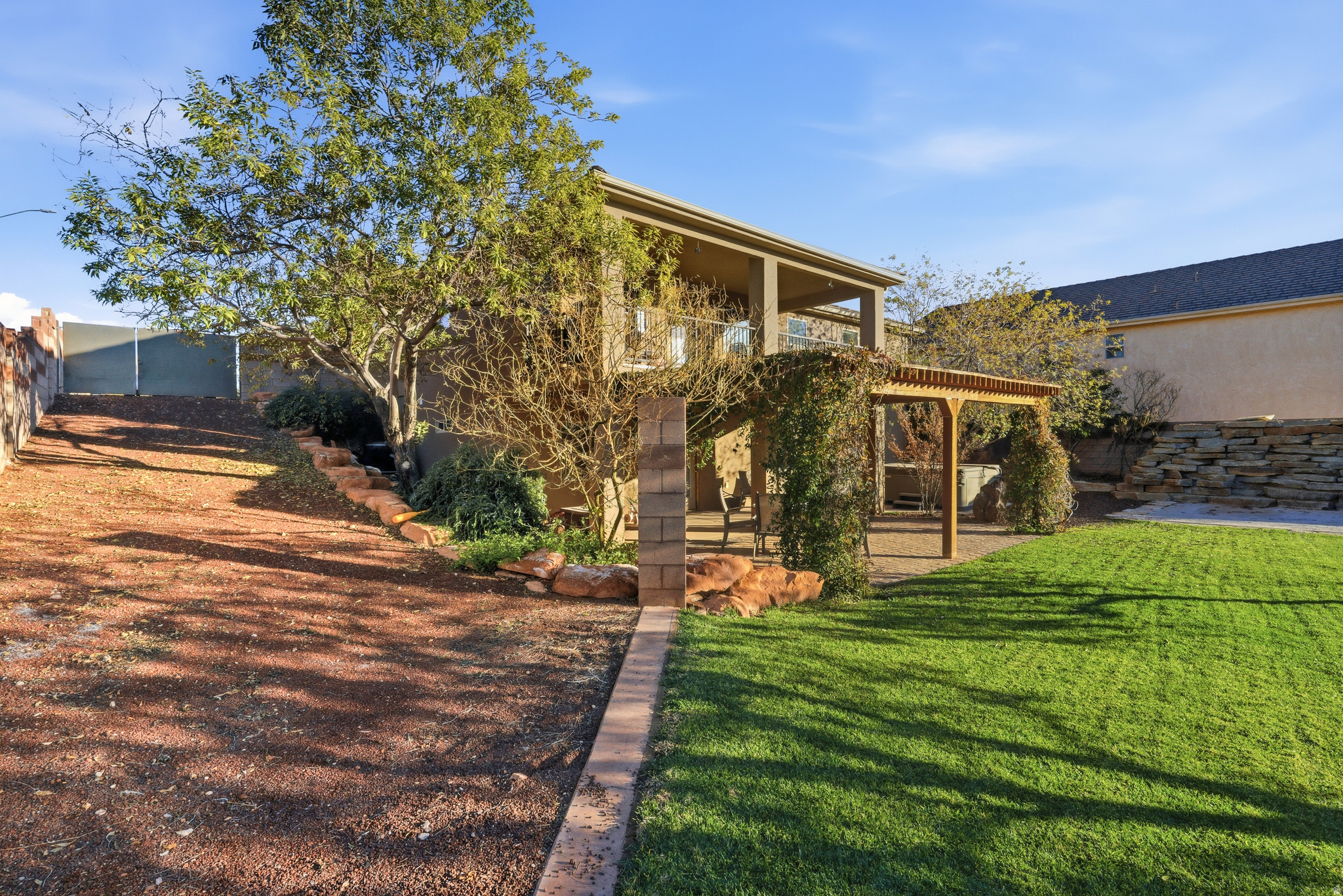 main property photo 21