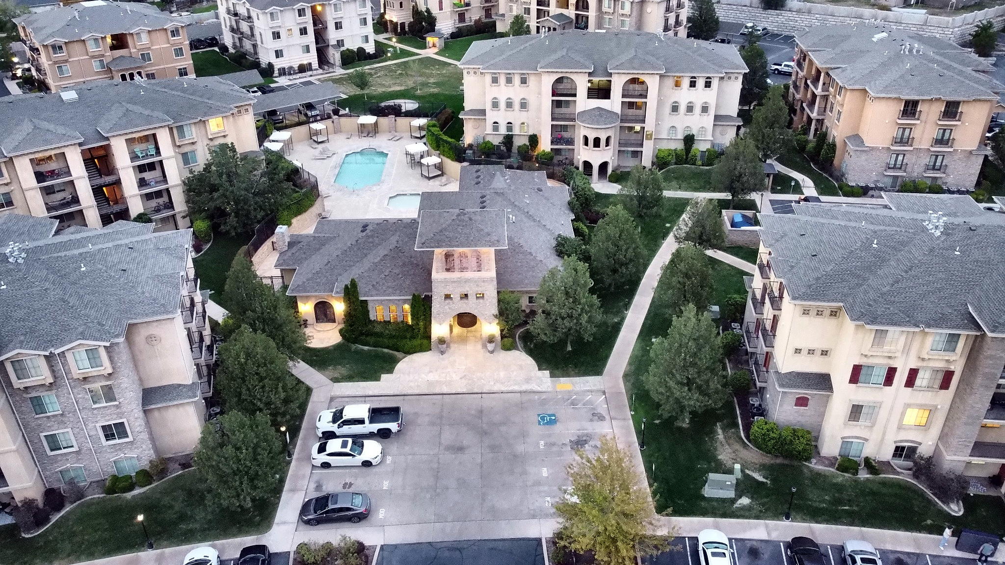 main property photo 29