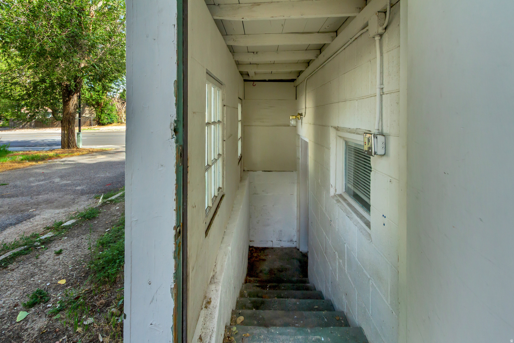 main property photo 20