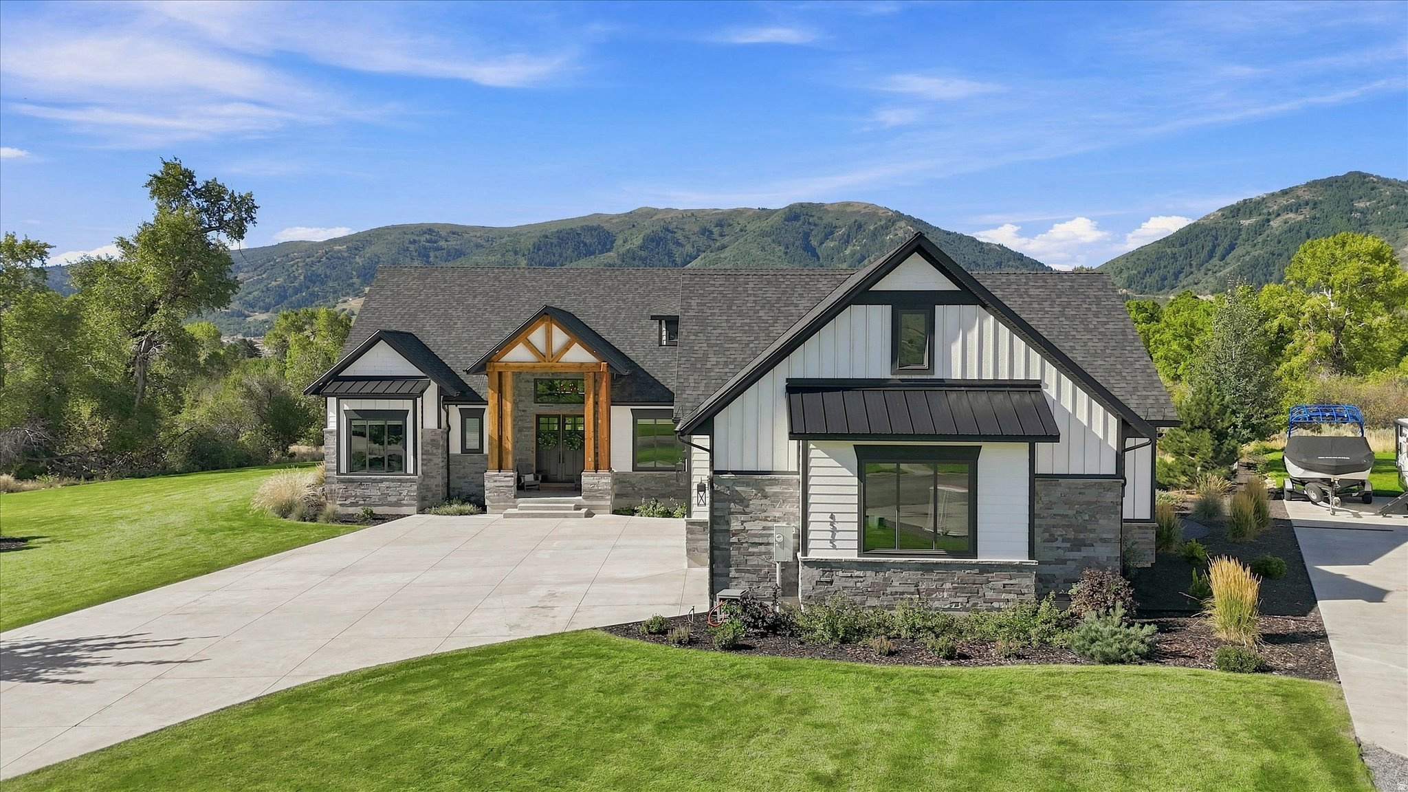 main property photo 60