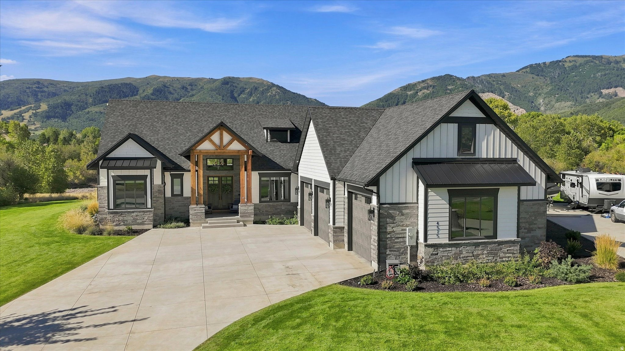 main property photo 61
