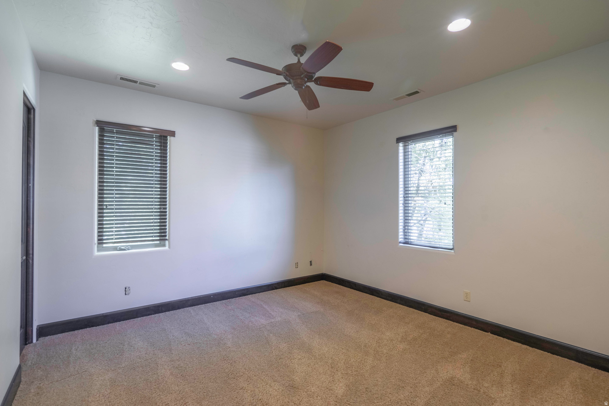 main property photo 105