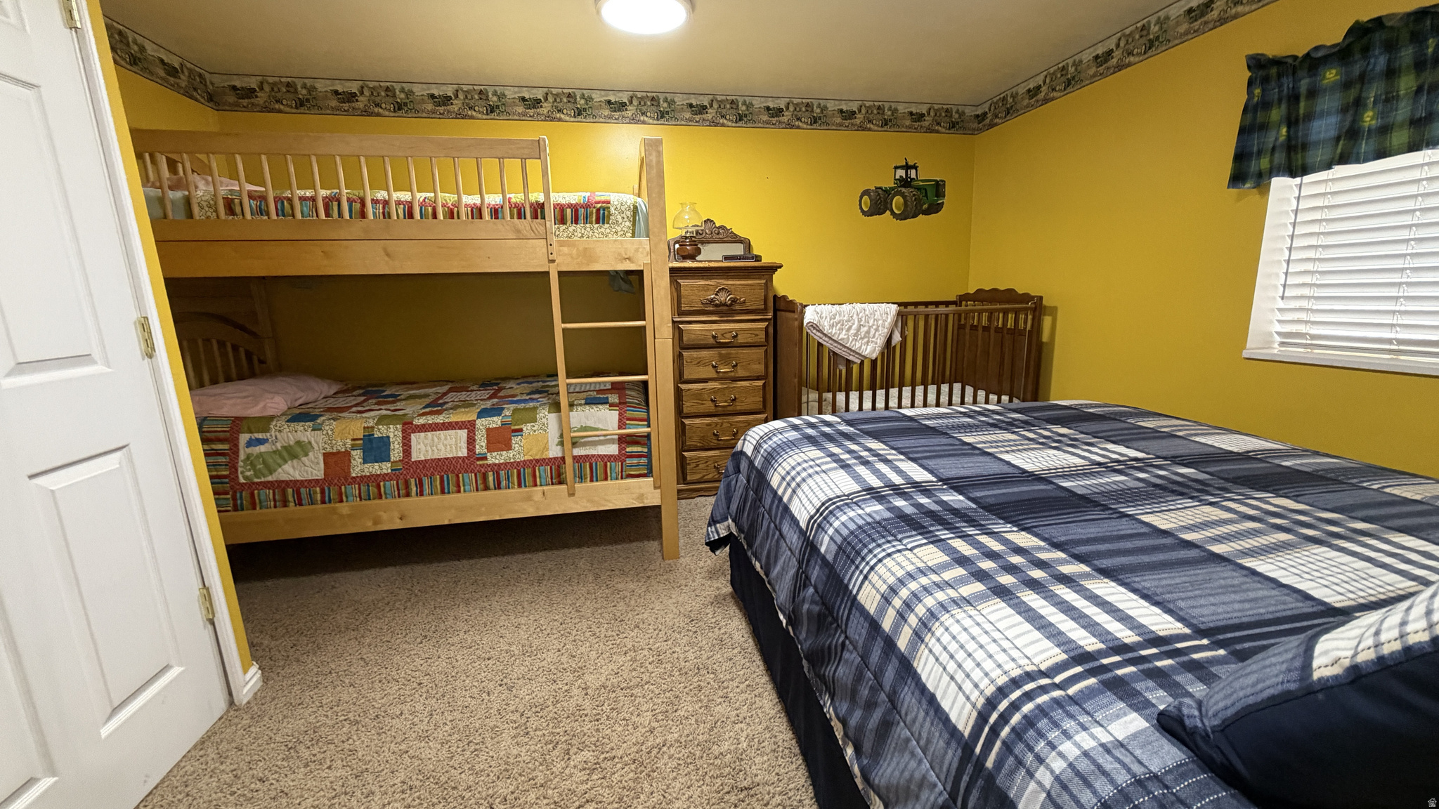 main property photo 35