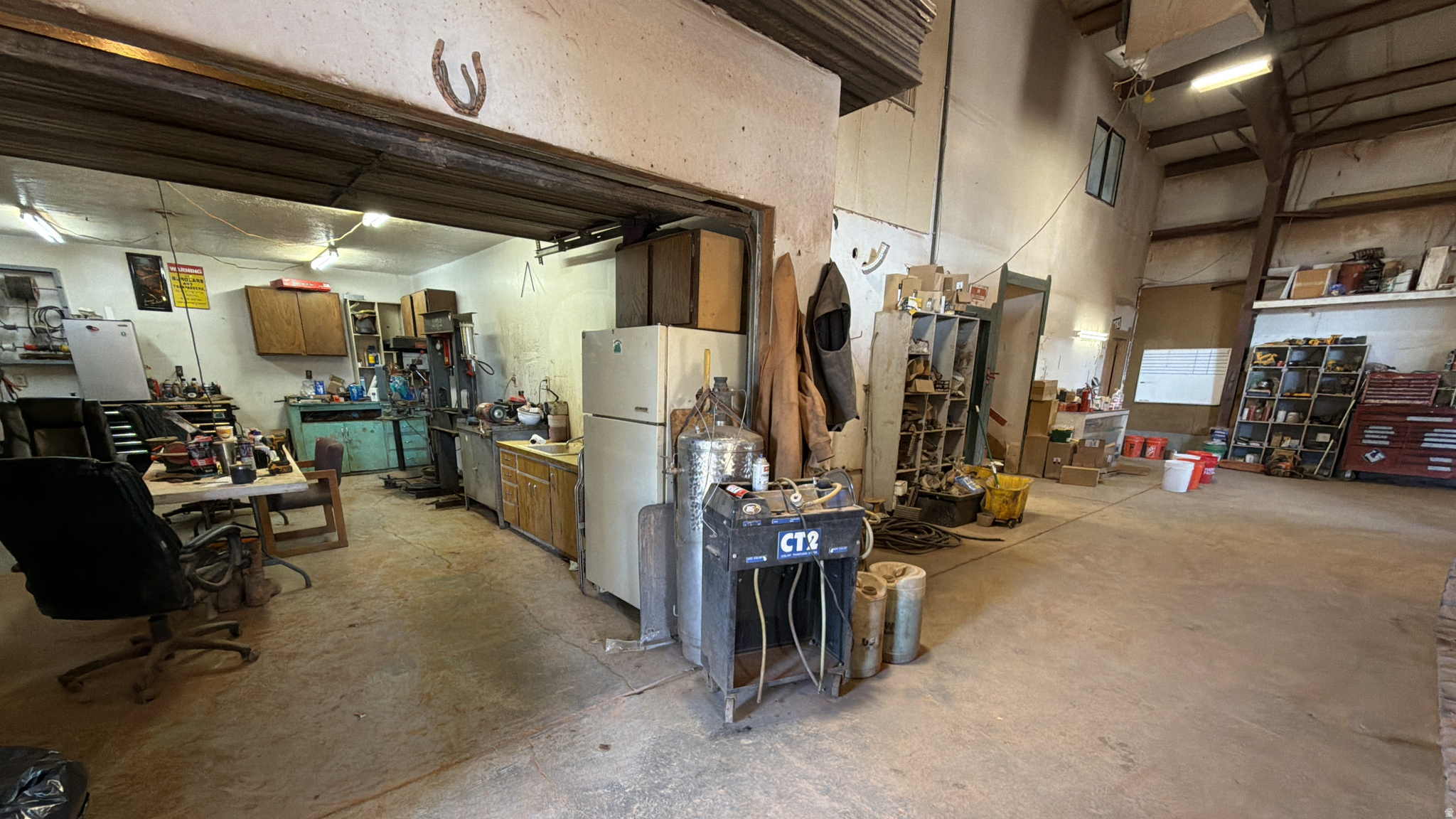 main property photo 44