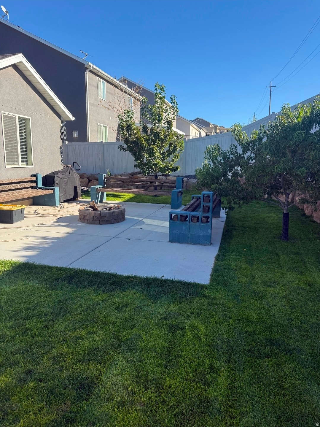 main property photo 8