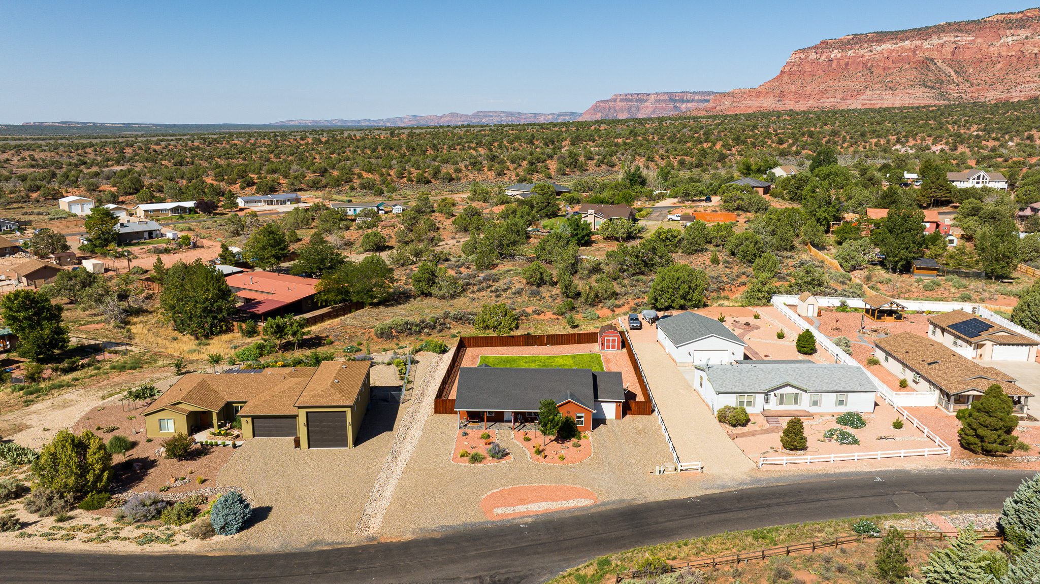 main property photo 38