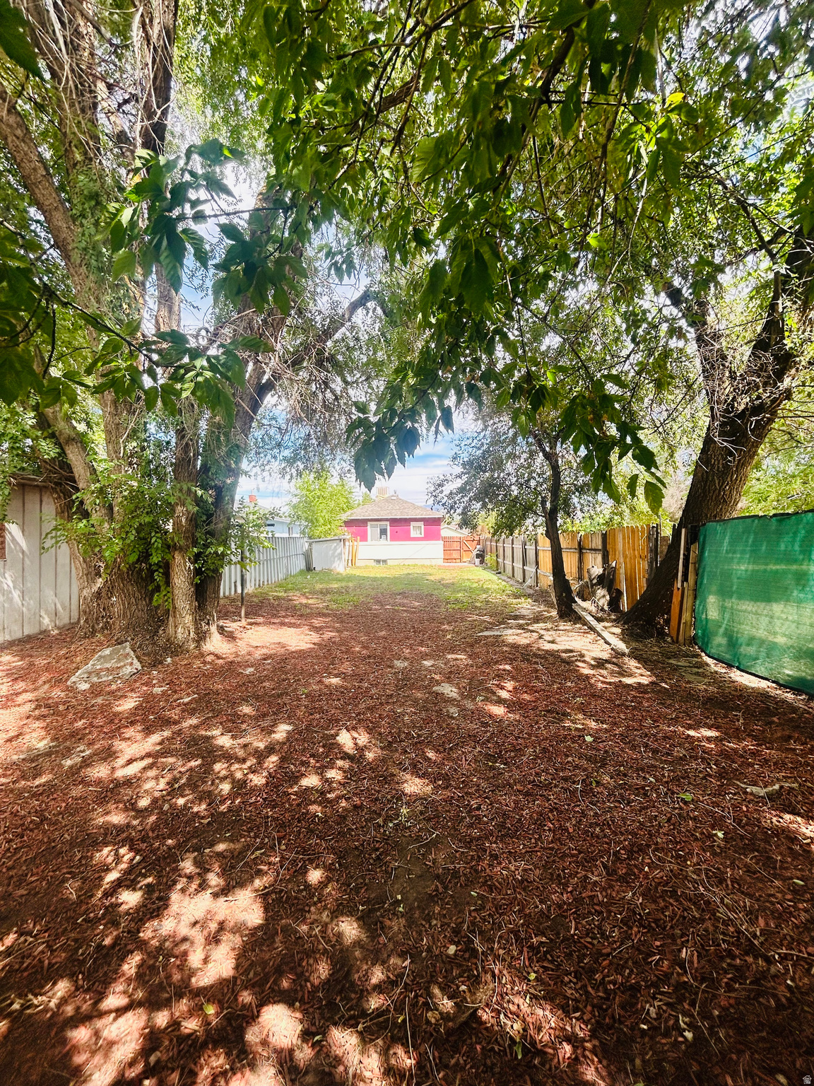 main property photo 23