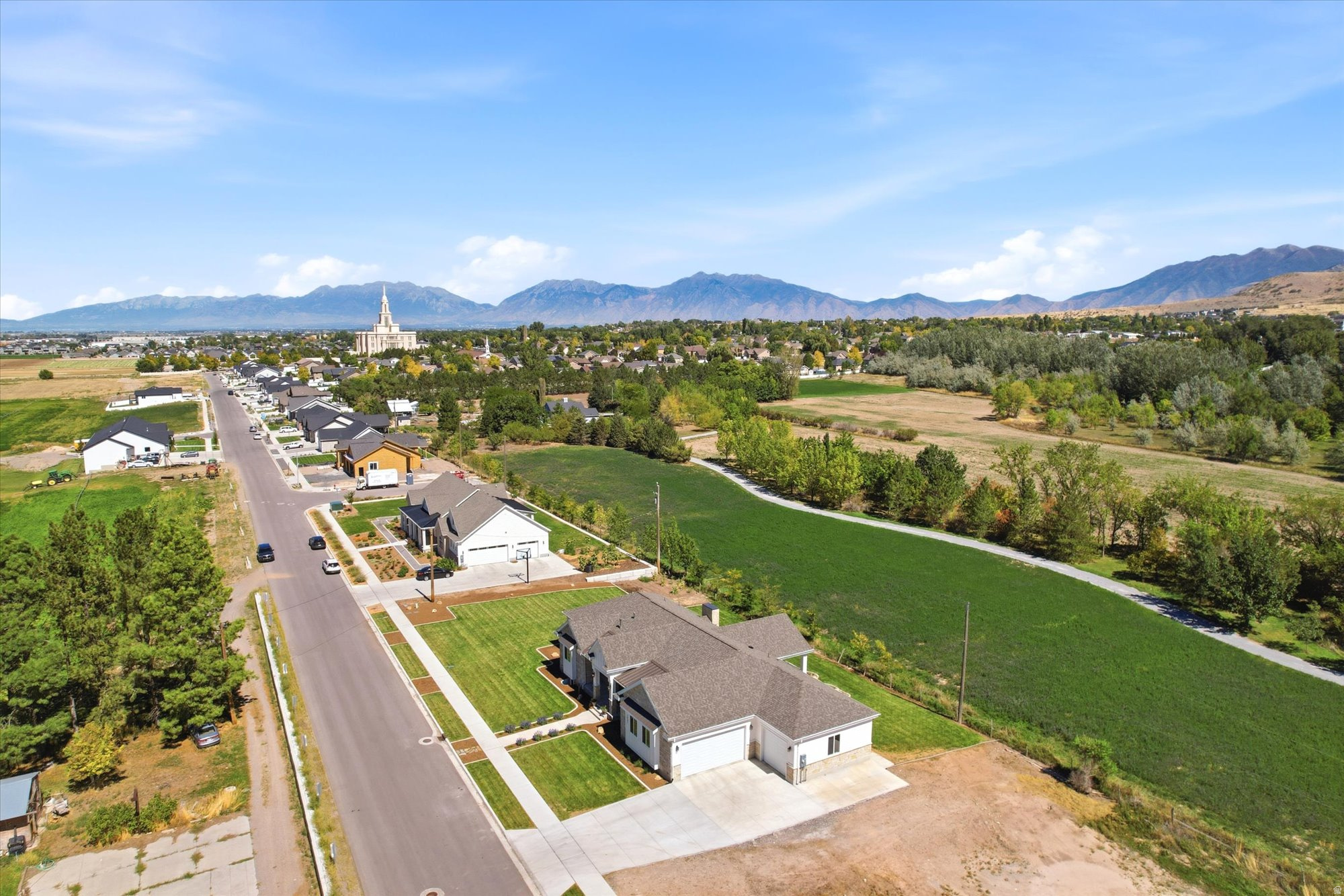 main property photo 60