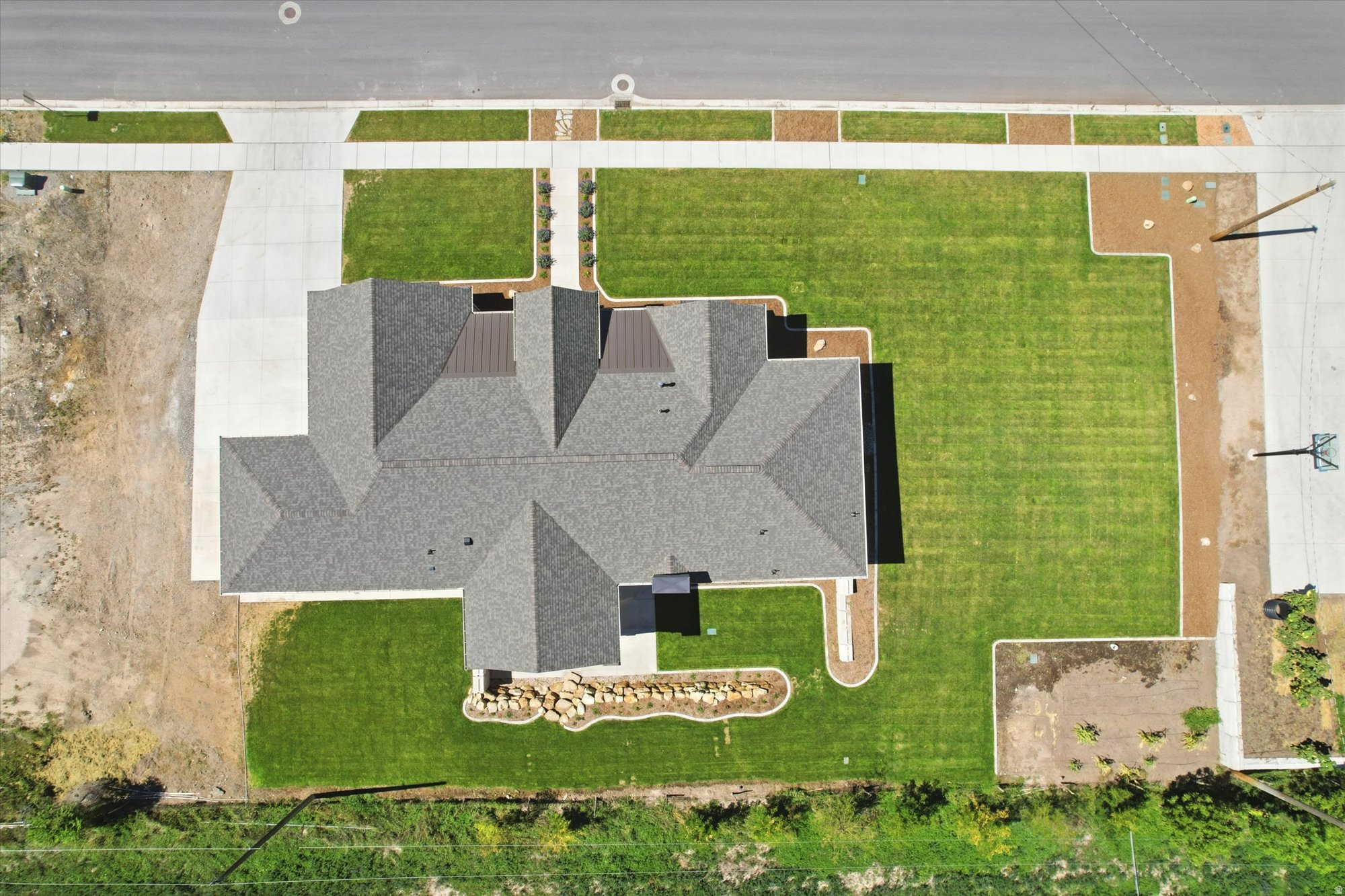 main property photo 62