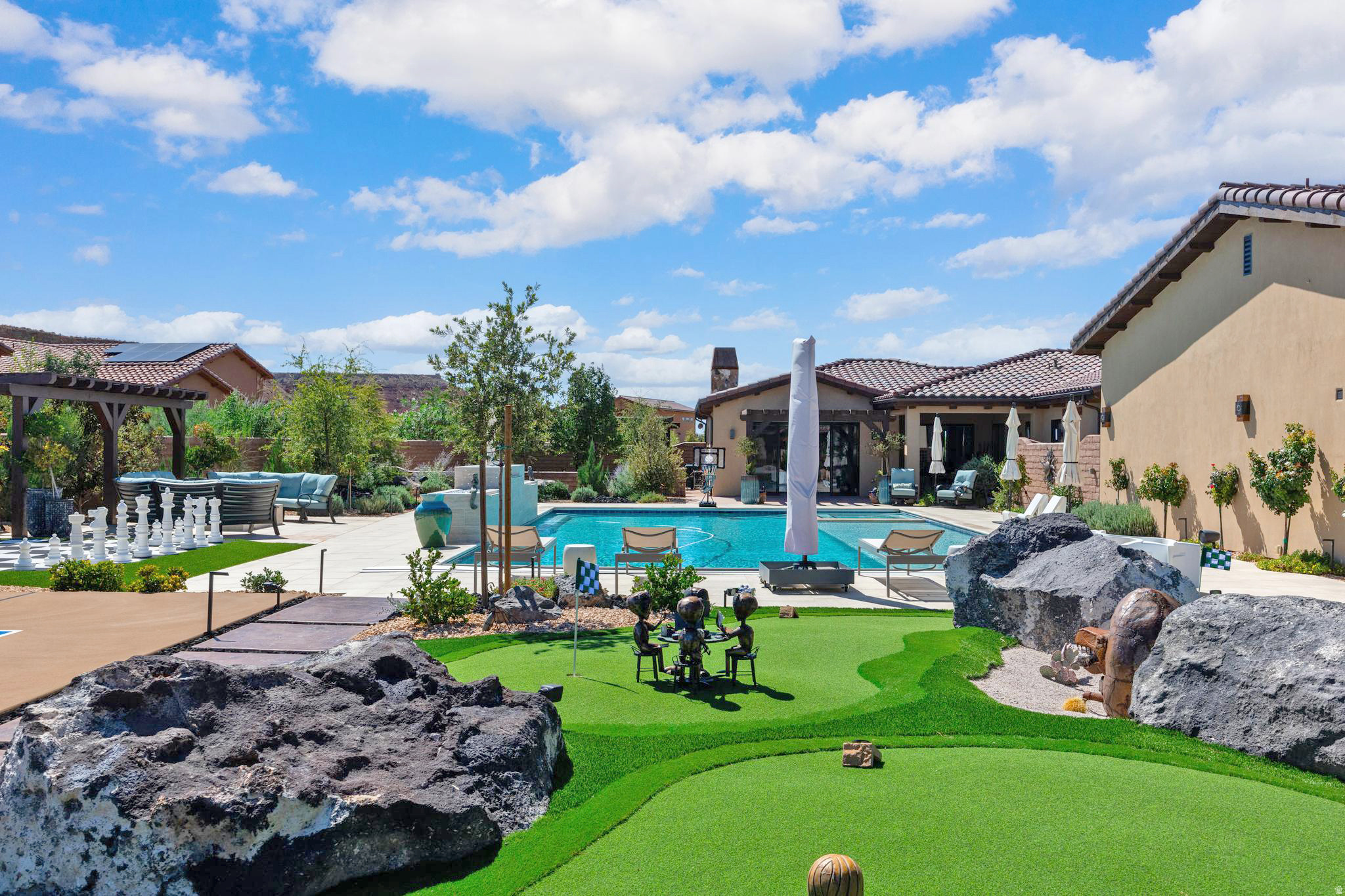 main property photo 60